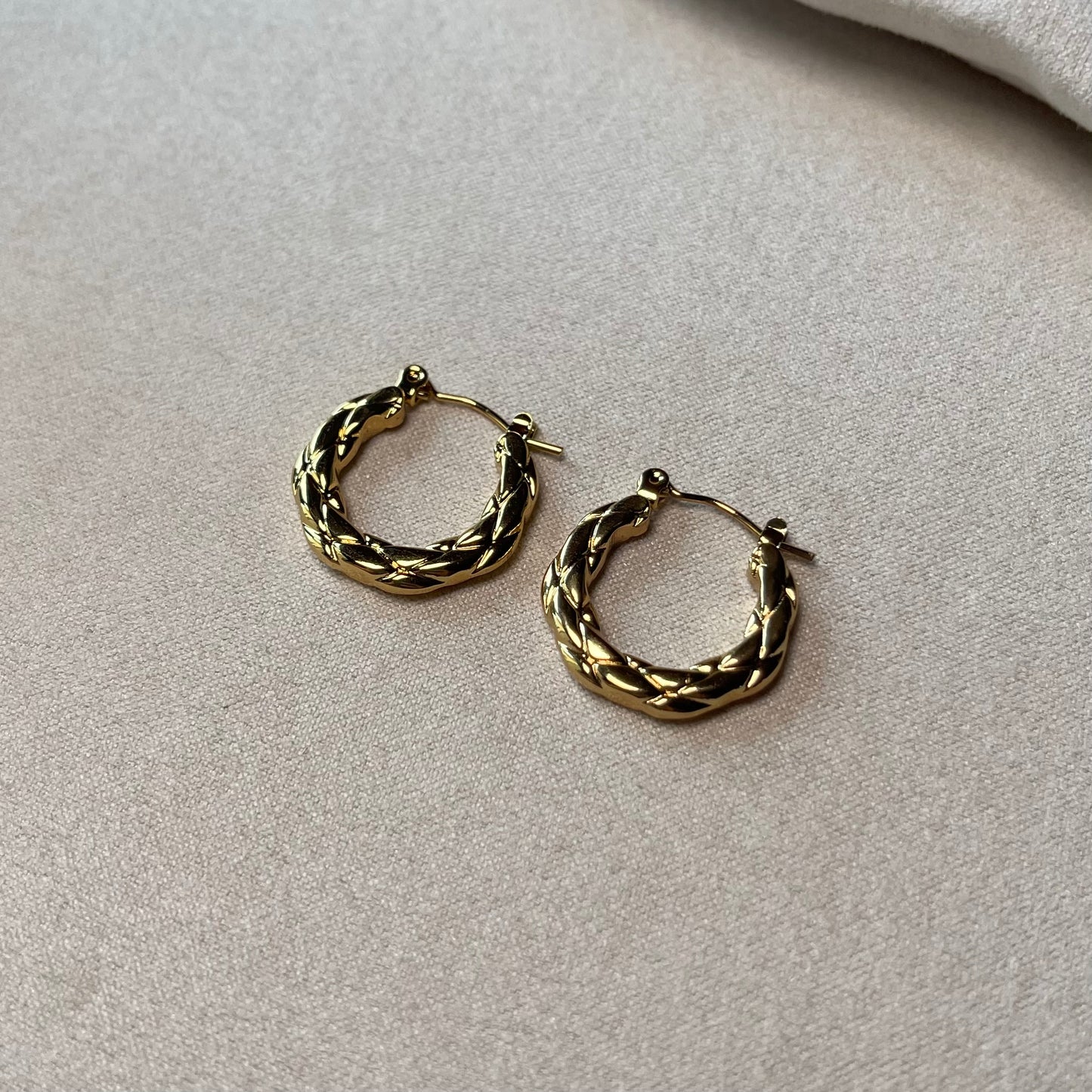 Artemis Hoop