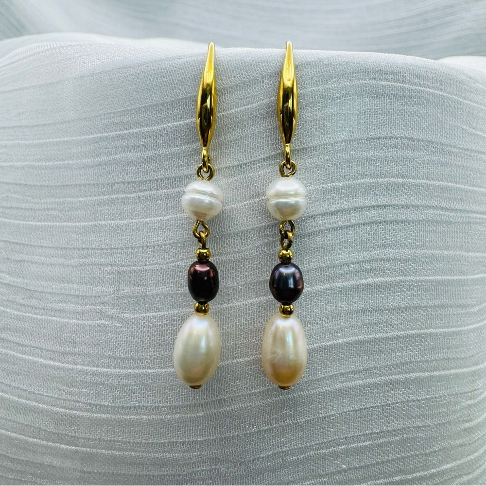White and Black Freshwater Pearl Dangles