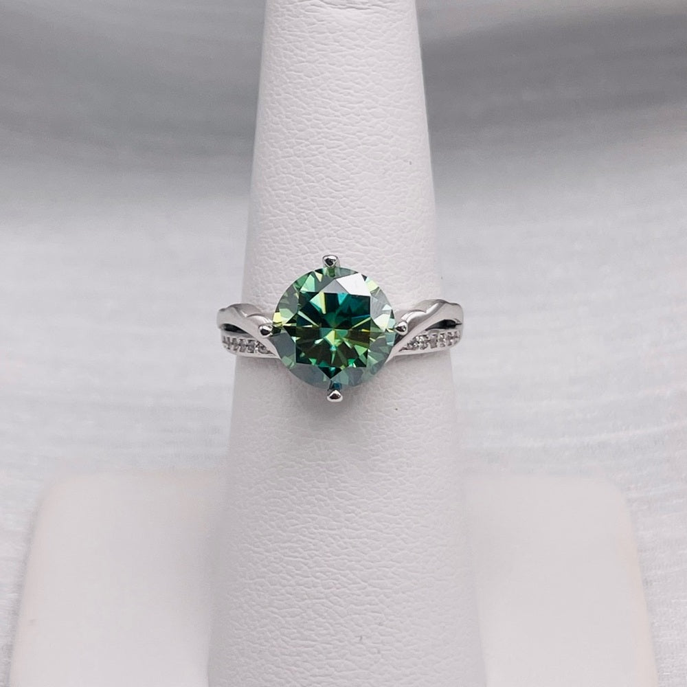 3.0 CT Alexandrite Moissanite Diamond Ring