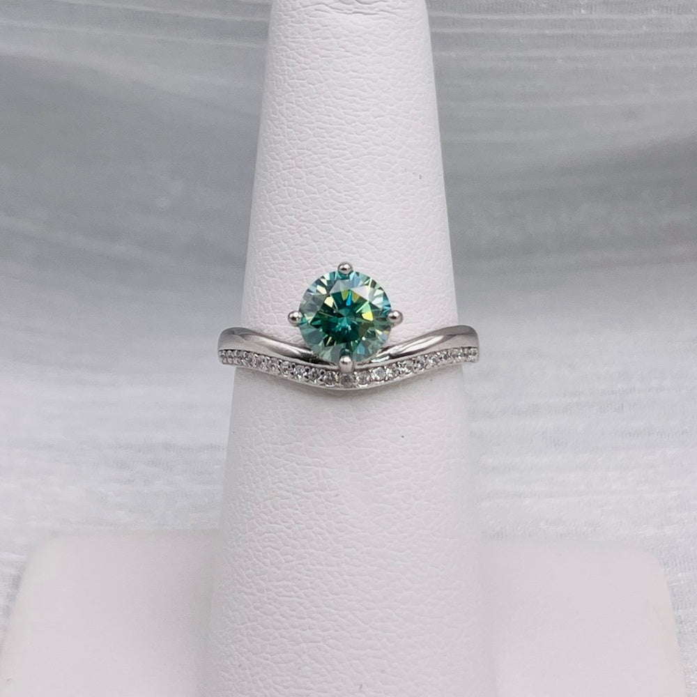 1.0 CT Alexandrite Moissanite Diamond Ring