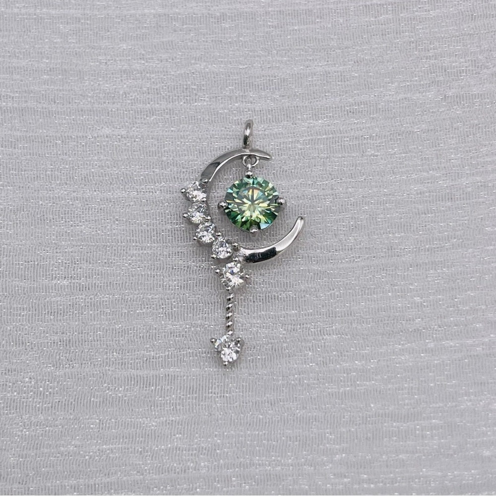 1.0 CT Alexandrite Moissanite Diamond Pendant