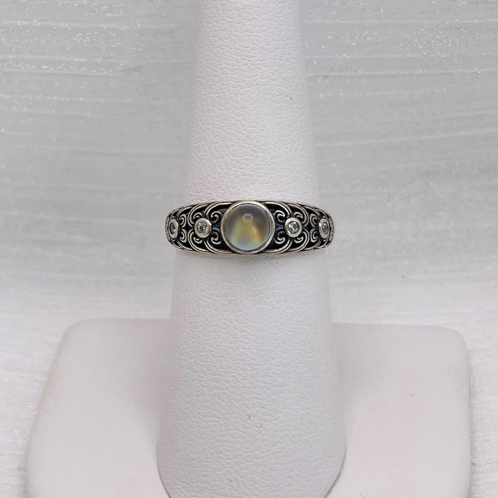 Madagascar Moonstone Cabachon Ring