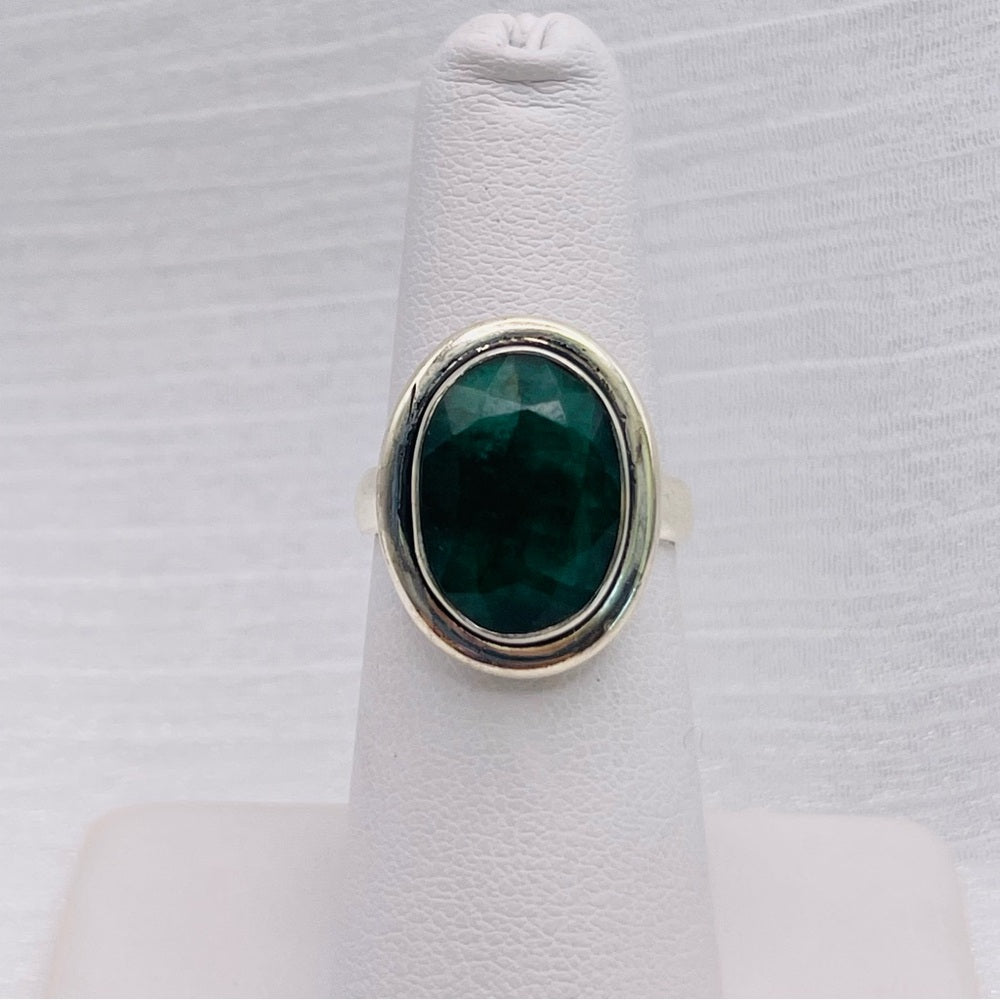 Emerald Oval S925 Ring