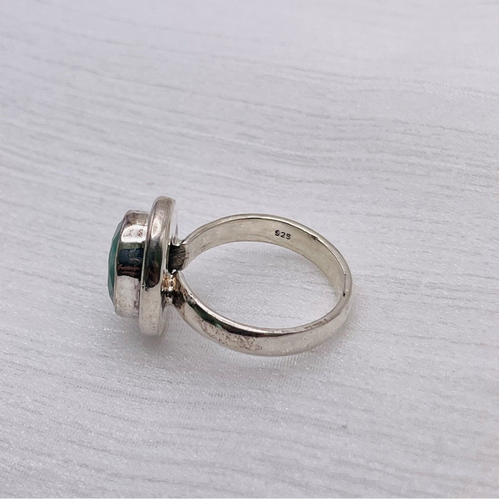 Emerald Oval S925 Ring *needs size