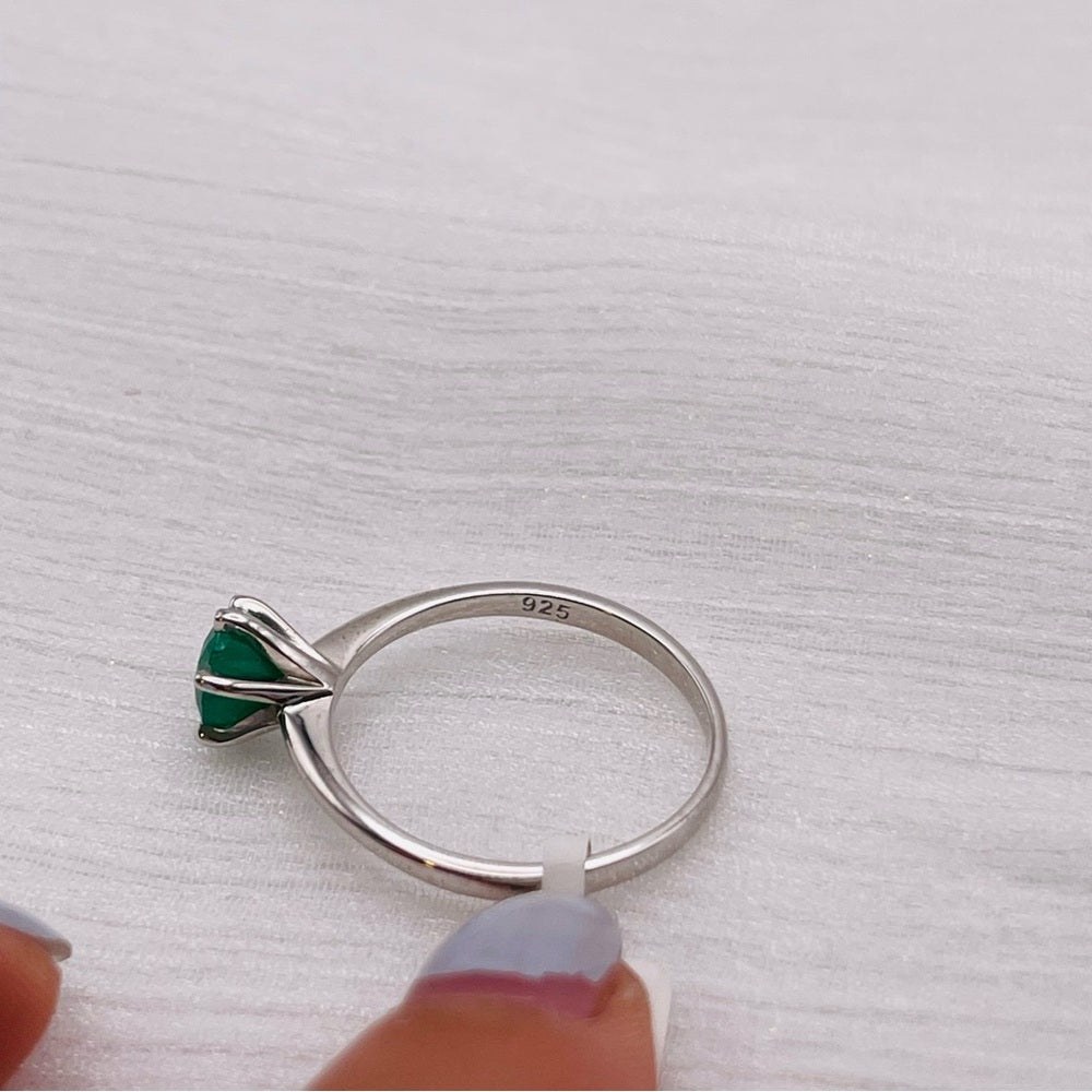 Emerald S925 Ring