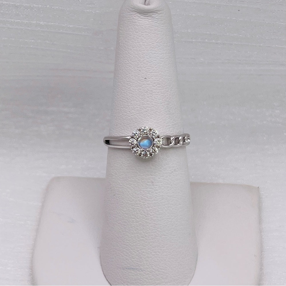 Madagascar Moonstone Half Chain Link S925 Ring