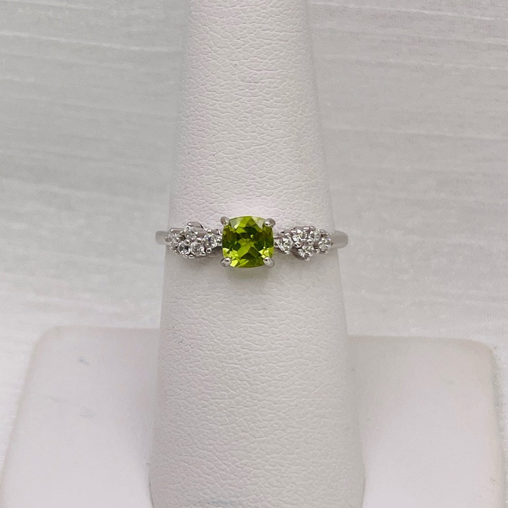 Peridot S925 Ring