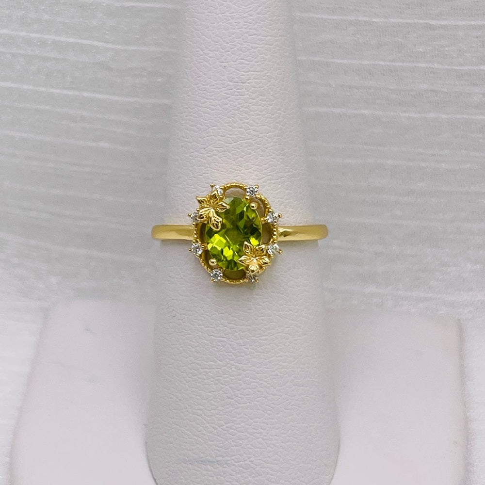 Peridot Oval Flower S925 Ring