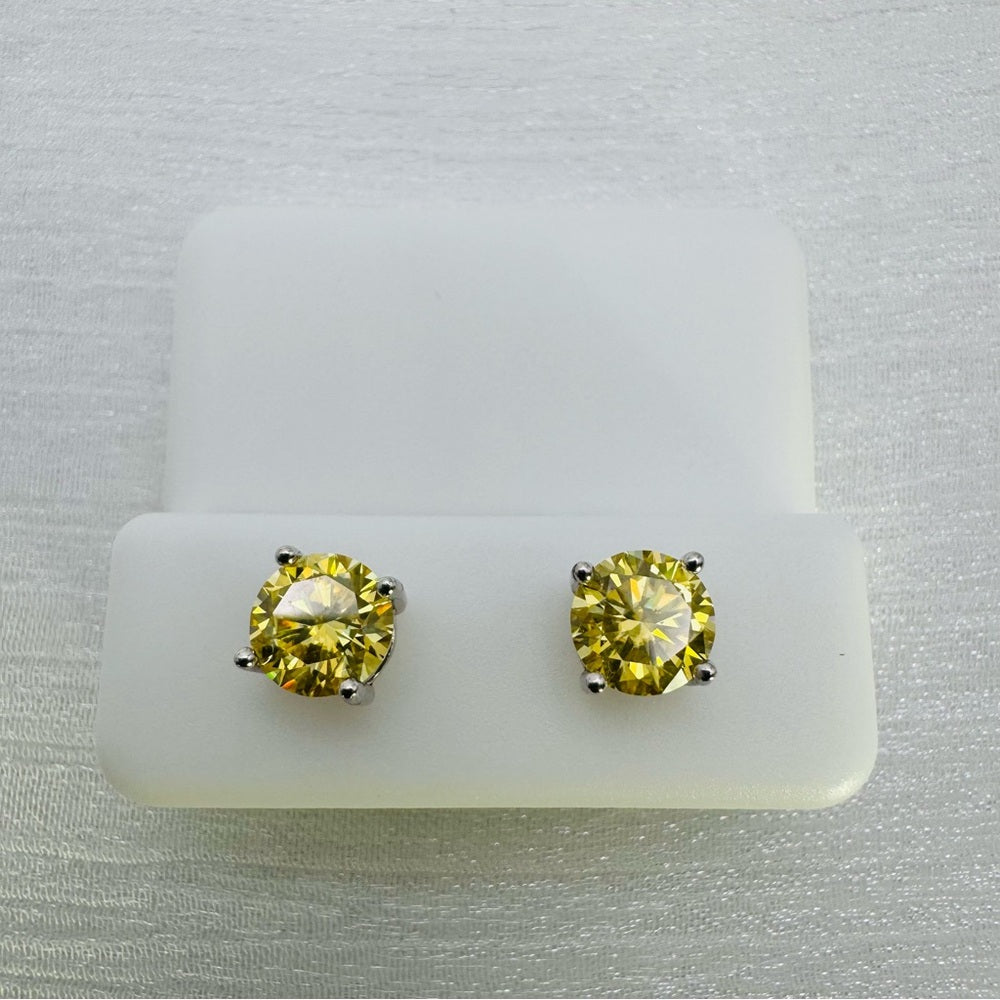 1.0*2 CT Moissanite Diamond Yellow Stud Earrings