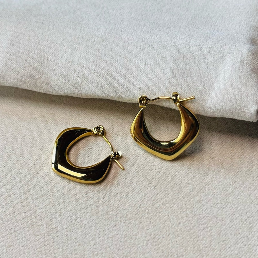 Victoria Hoop