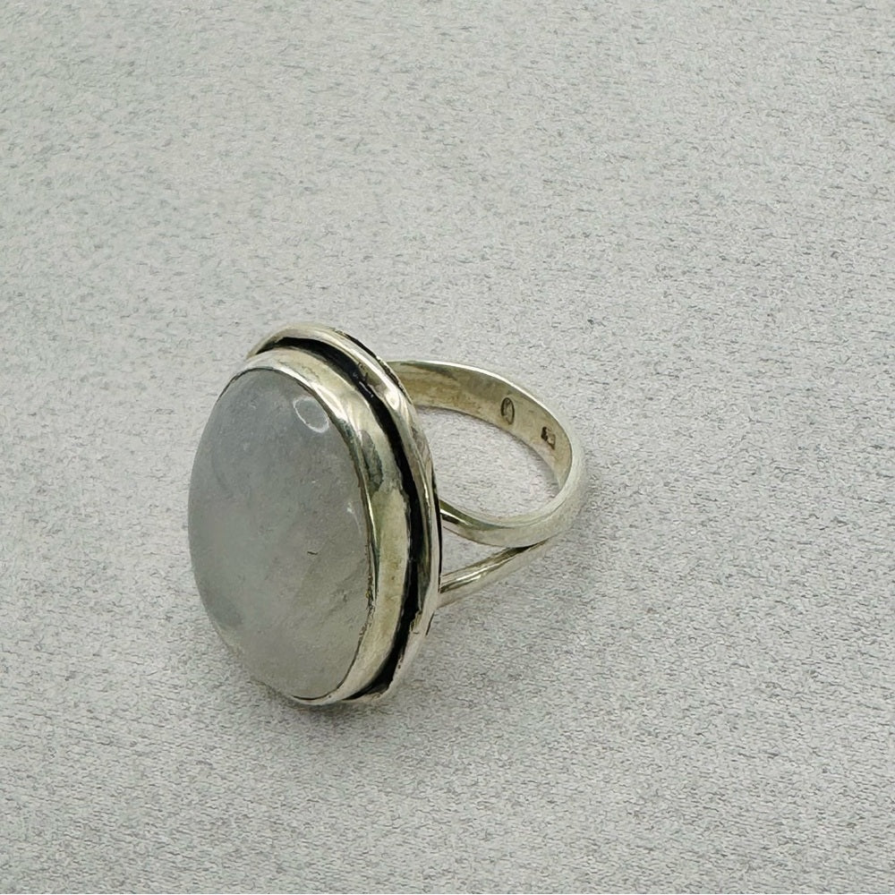 Rainbow Moonstone Ring s925