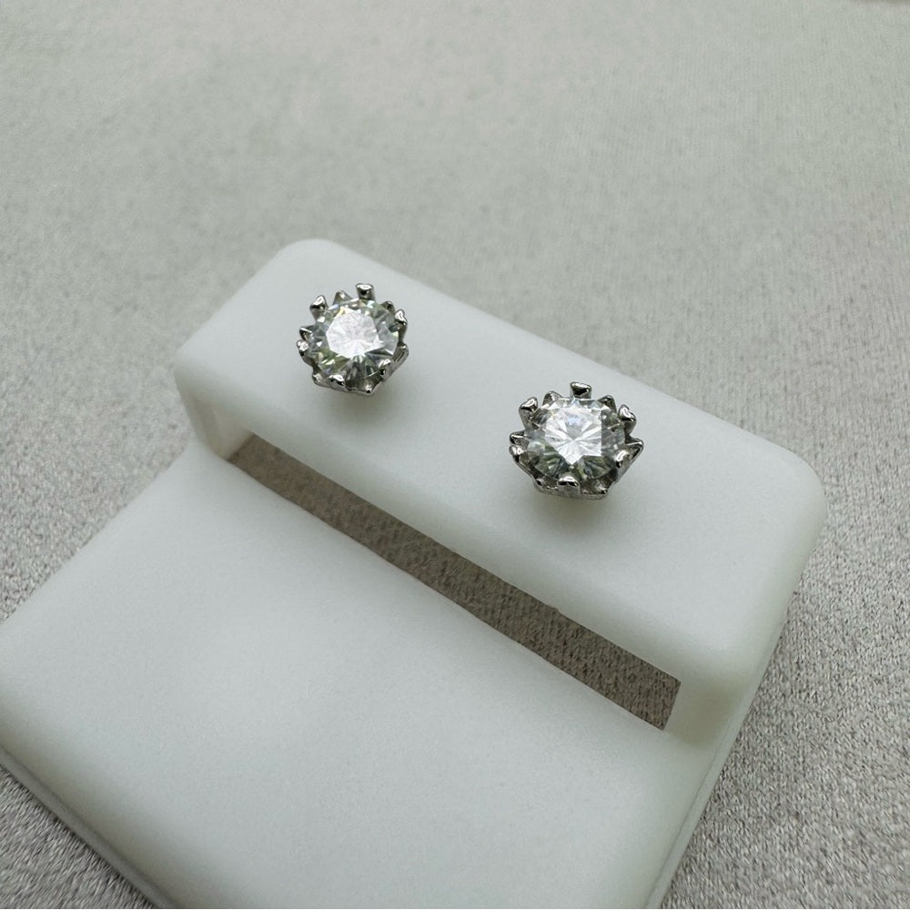 1 CT * 2 Moissanite Diamond Sterling Silver Stud Earrings