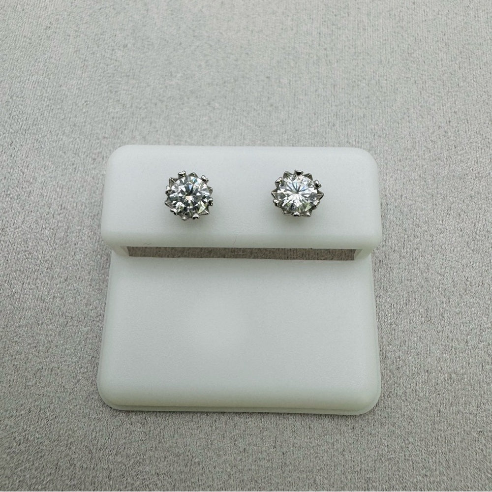 1 CT * 2 Moissanite Diamond Sterling Silver Stud Earrings