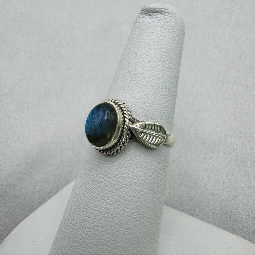 Labradorite S925 Oval Ring