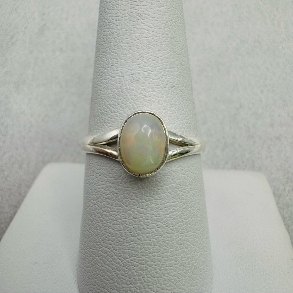 S925 Ethiopian Opal Ring