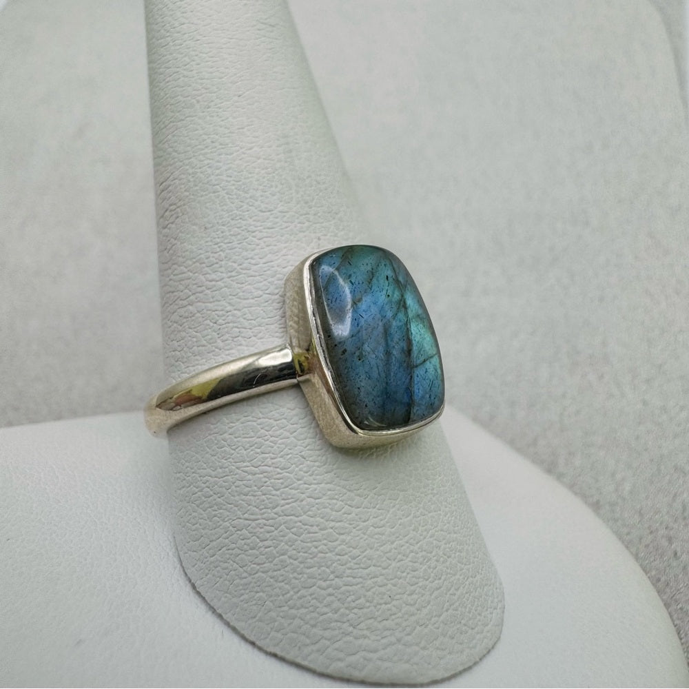 S925 Rectangle Labradorite Ring