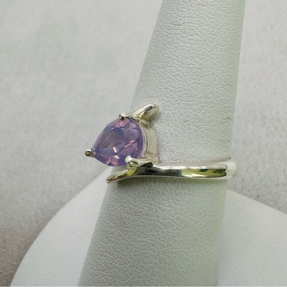 S925 Lavender Quartz Ring