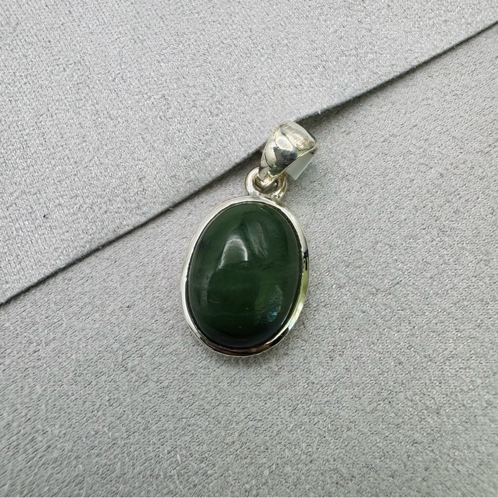 S925 Oval Natural Jade Pendant