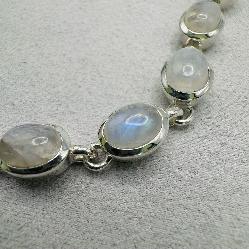 S925 Oval Moonstone Bracelet