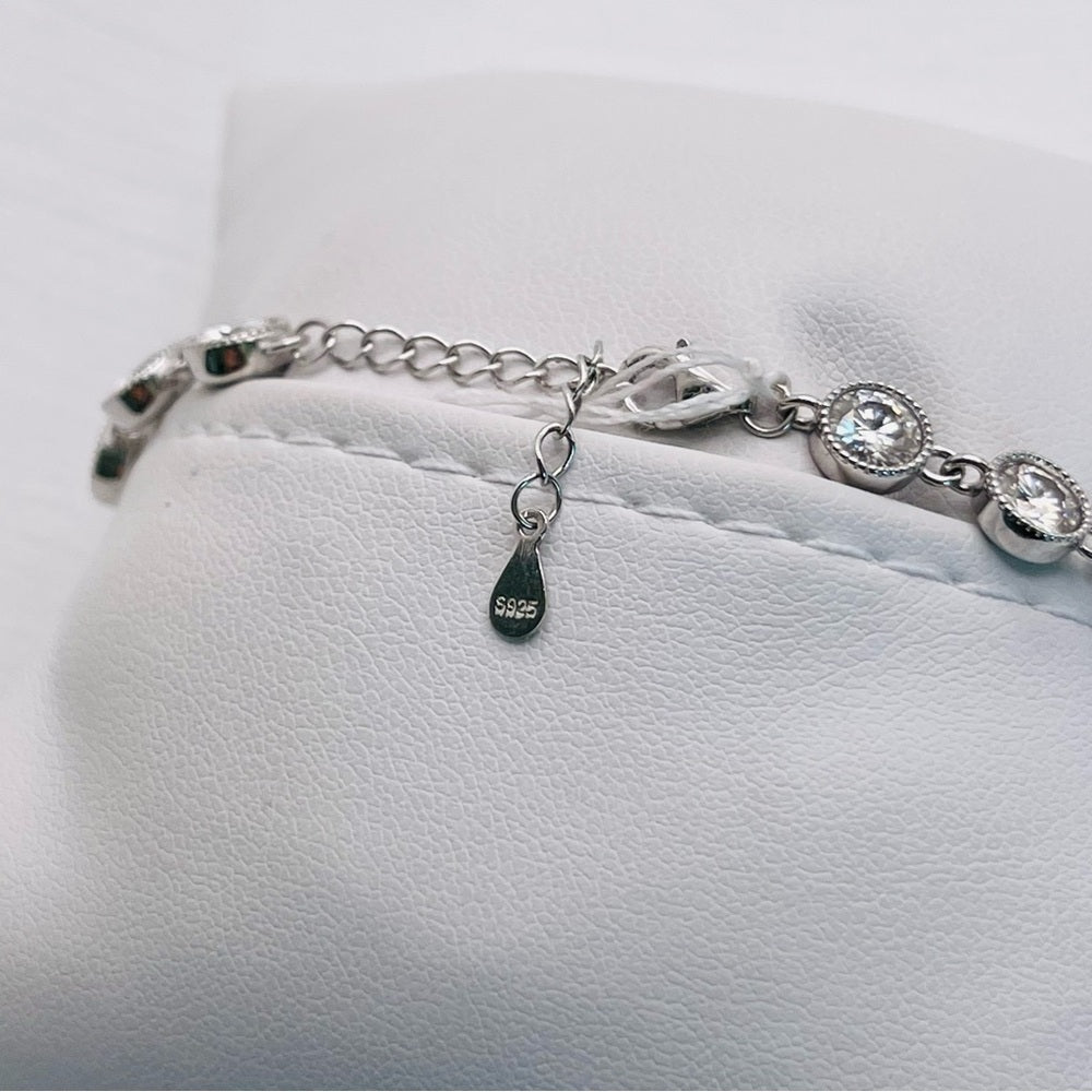 8.5 CT Moissanite Diamond Bracelet