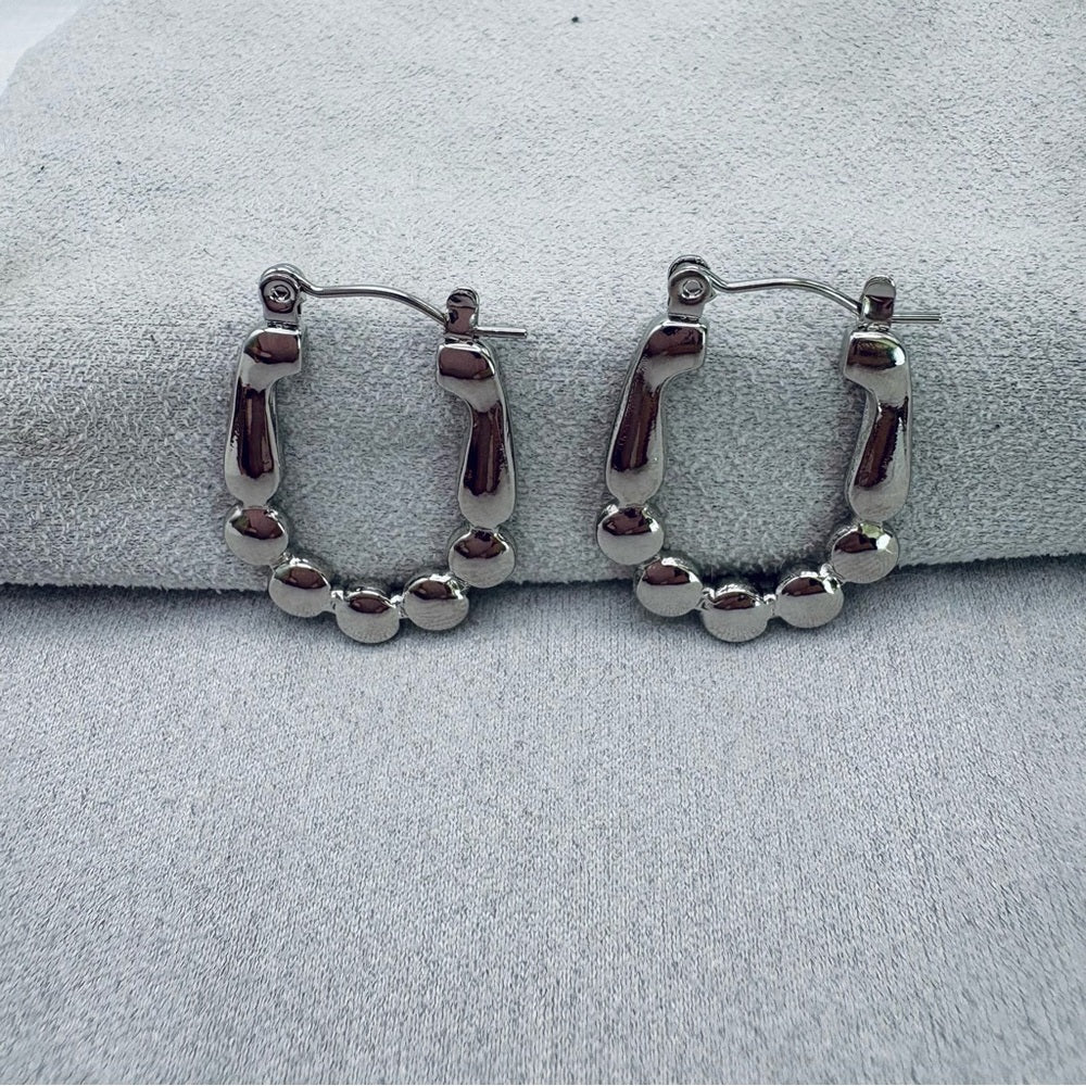 Chandler Hoop (silver)