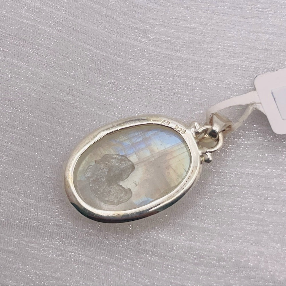 Rainbow Moonstone Oval S925 Pendant