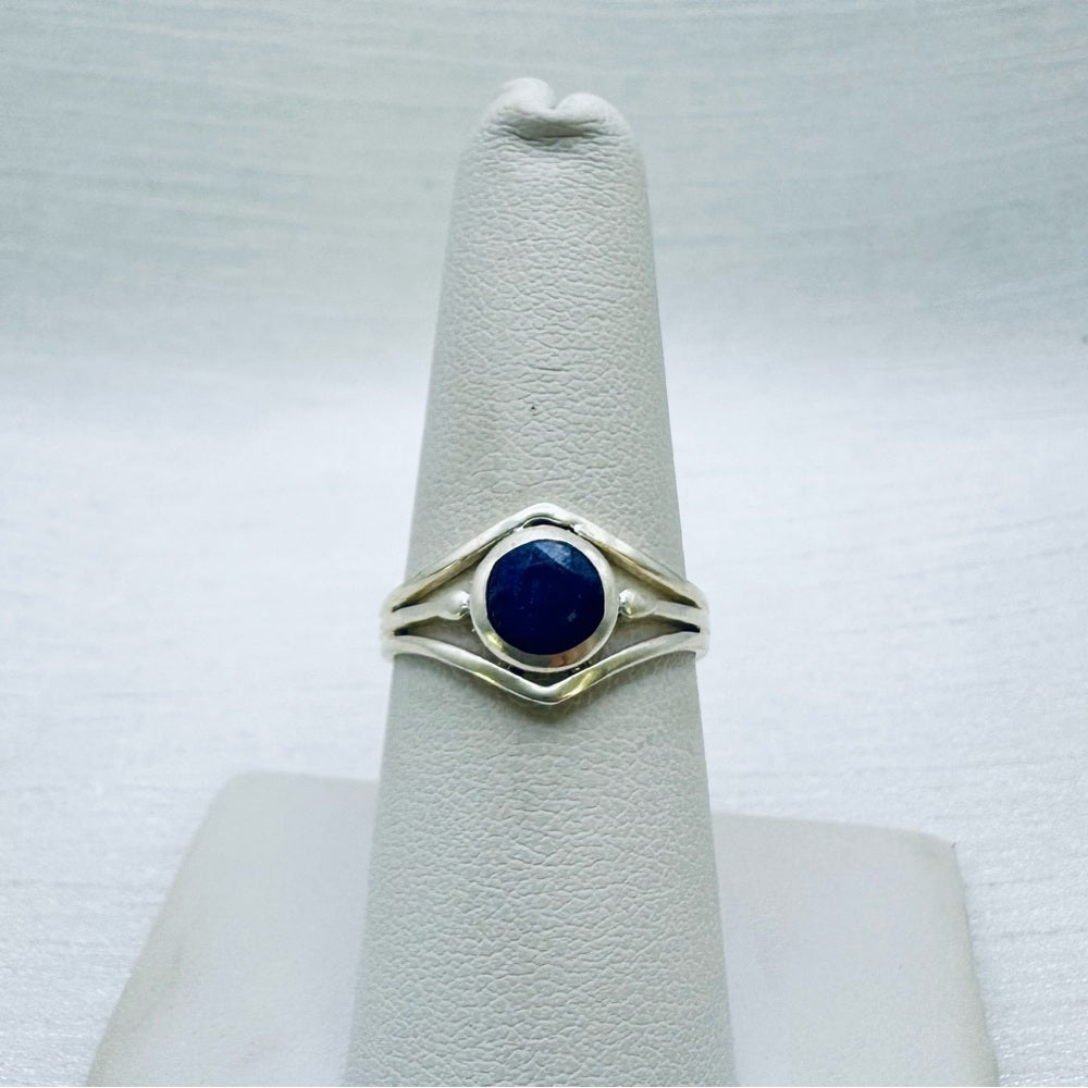S925 Round Lapis With Silver Detail Ring