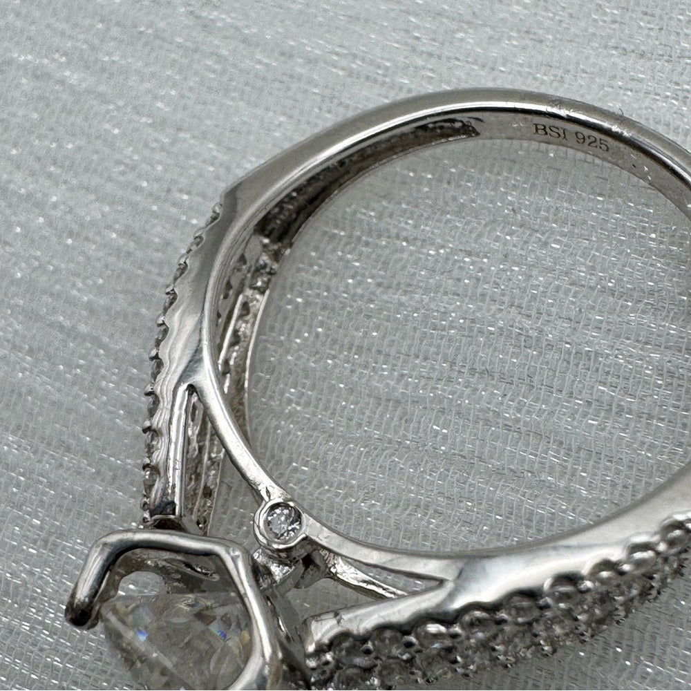 5 CT Moissanite Diamond Baguette & Solitaire Pavé Band