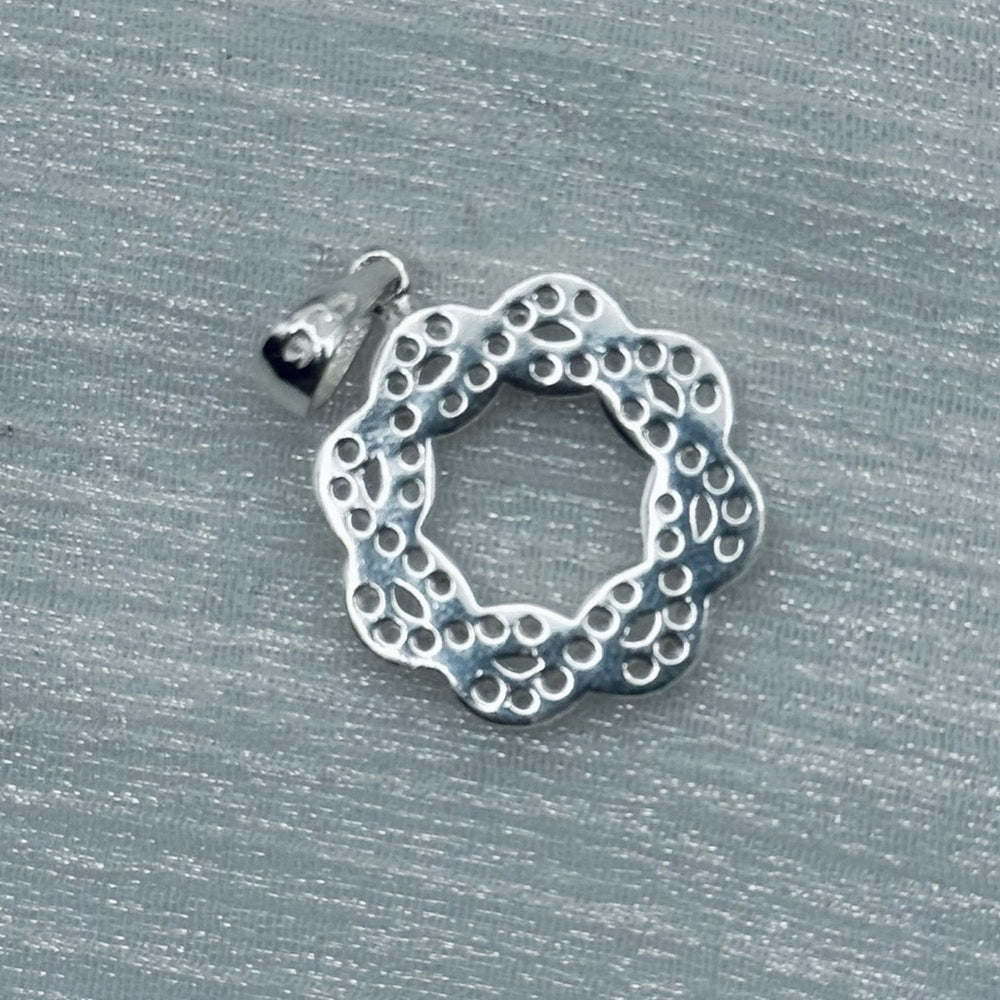 S925 Crystal Wreath Pendant