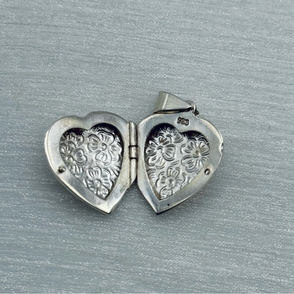 S925 Flower Engraved Heart Locket Pendant