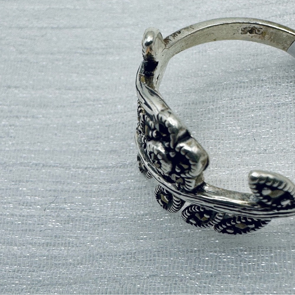 S925 Mia Marcasite Leaf Wrap Ring