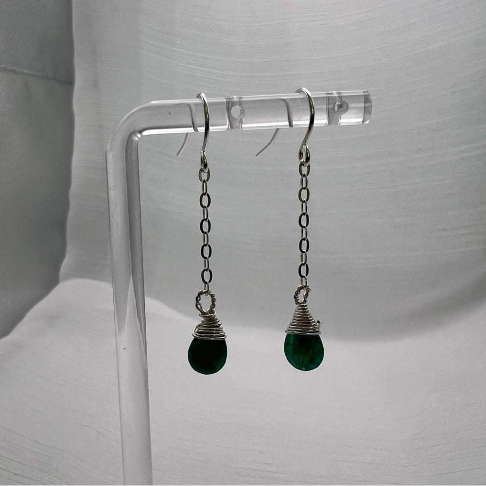 HK1843 S925 Emerald Dangle Earrings