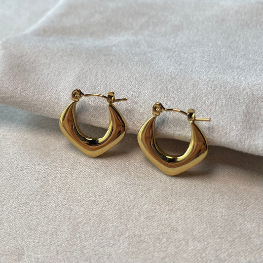 Victoria Hoop