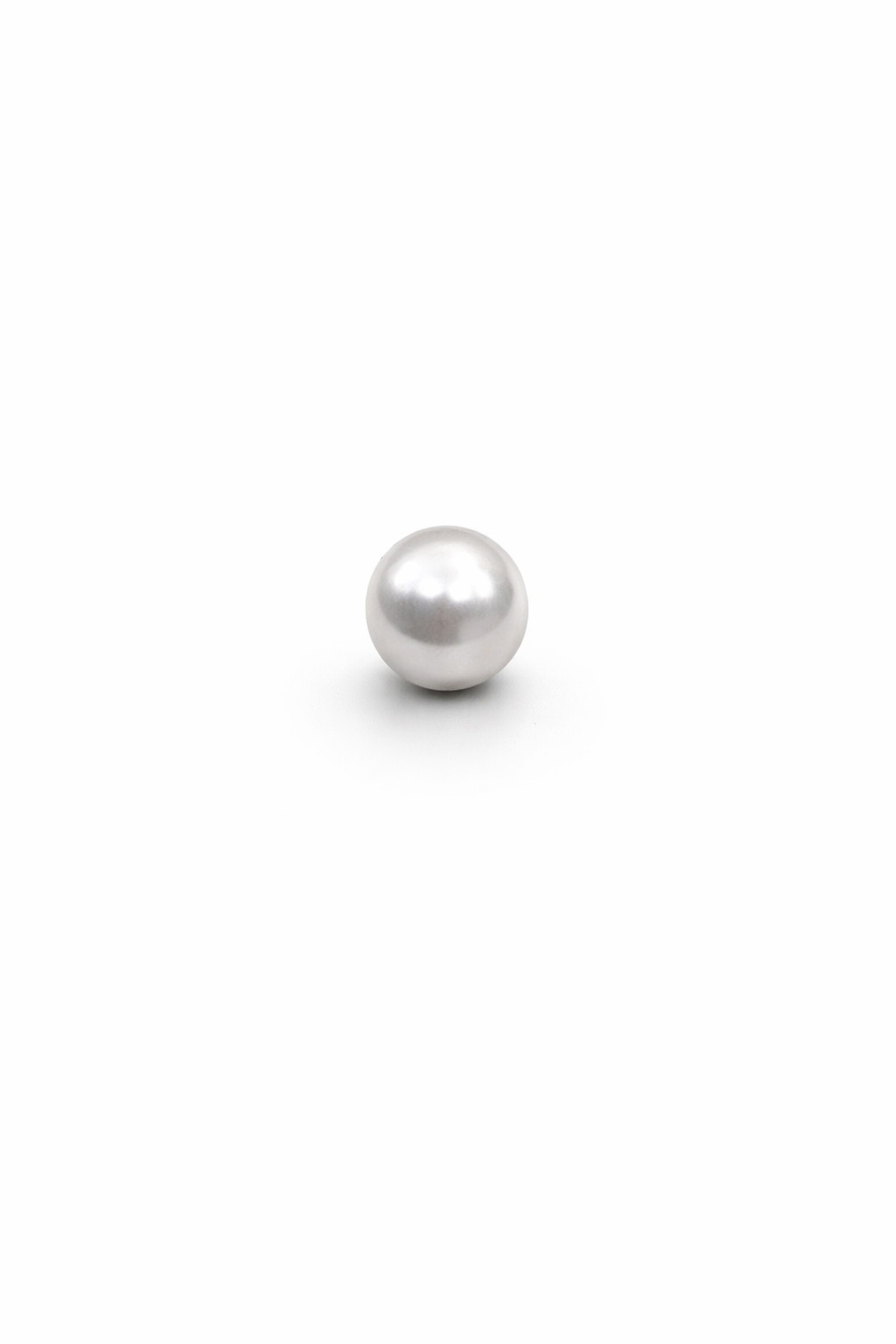 Pearl Screwback Earring