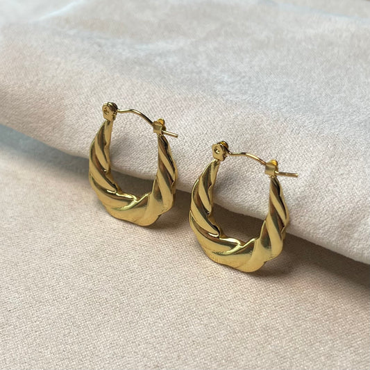 Aphrodite Hoop