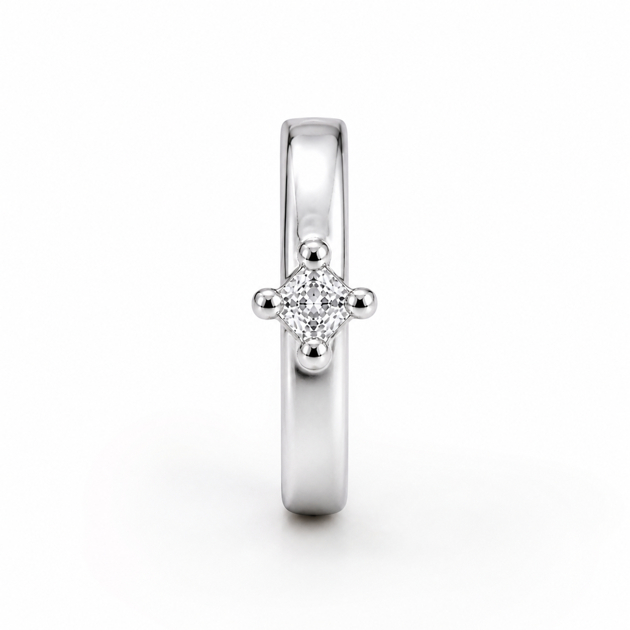 Solitaire Huggie - Single