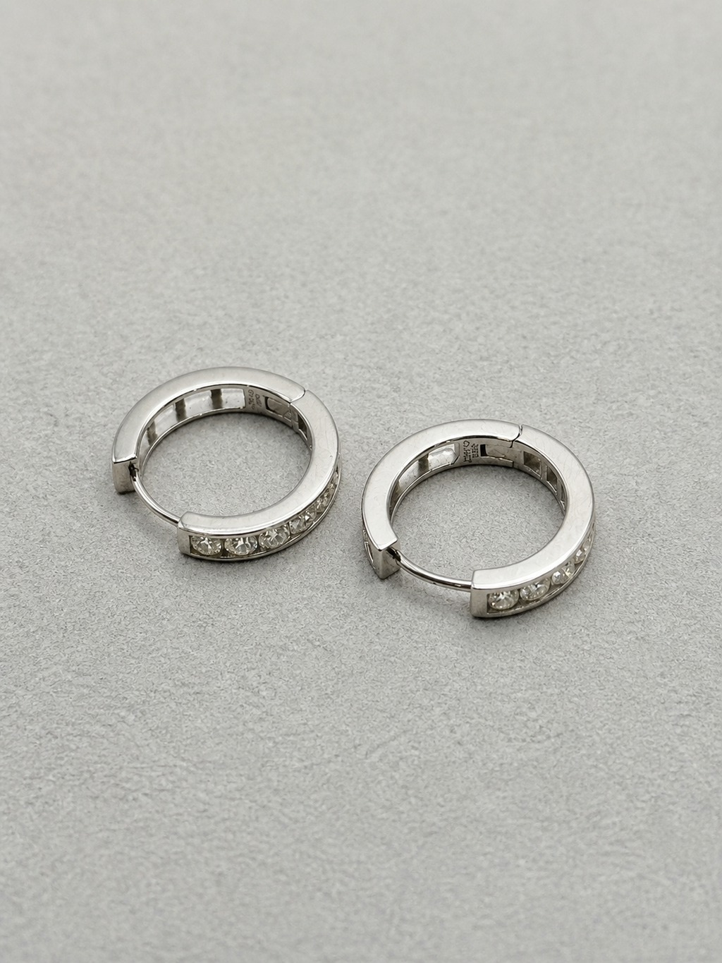 1 CT Total Moissanite Huggie Earrings