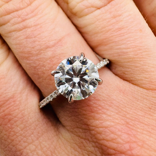 1.5 CT Moissanite Diamond Solitare Ring