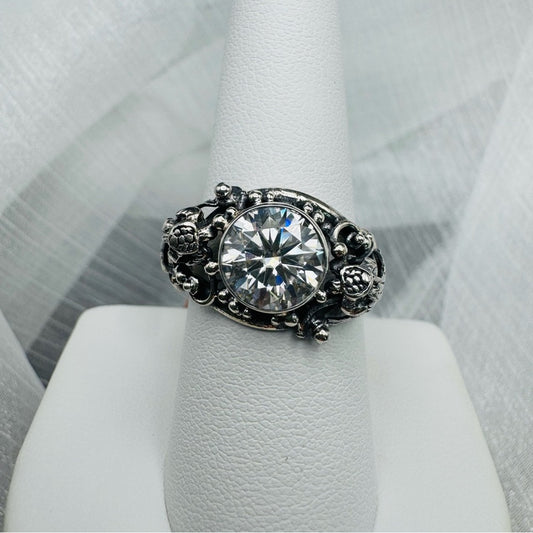 3.0 CT Moissanite Diamond Hand Carved Band