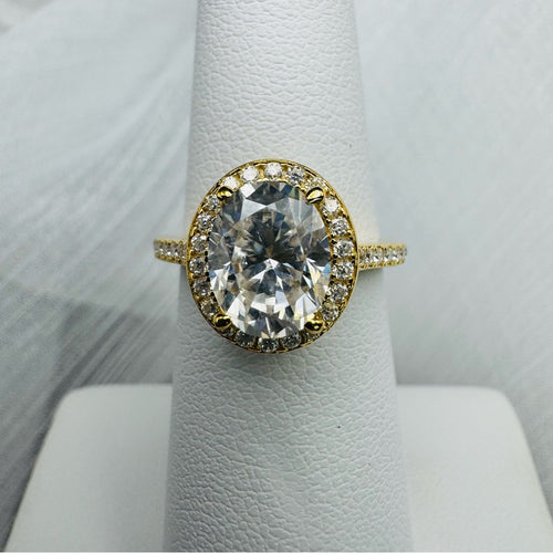 4.09 CT Moissanite Oval Cut w Pavé Halo