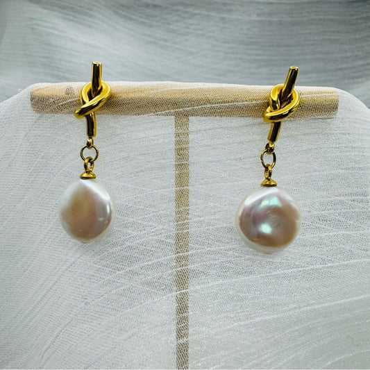 Freshwater Coin Pearl Knots