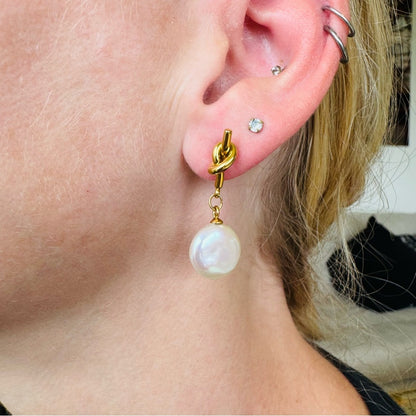 Freshwater Coin Pearl Knots
