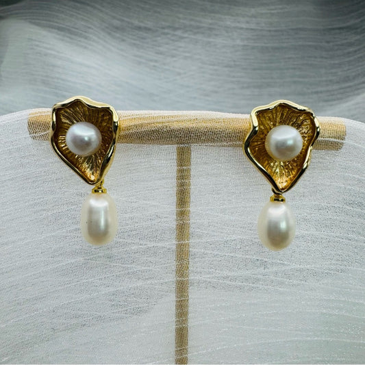 Baby Freshwater Pearl Oyster 🦪 Dangles