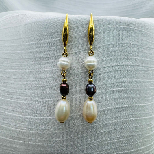 White and Black Freshwater Pearl Dangles