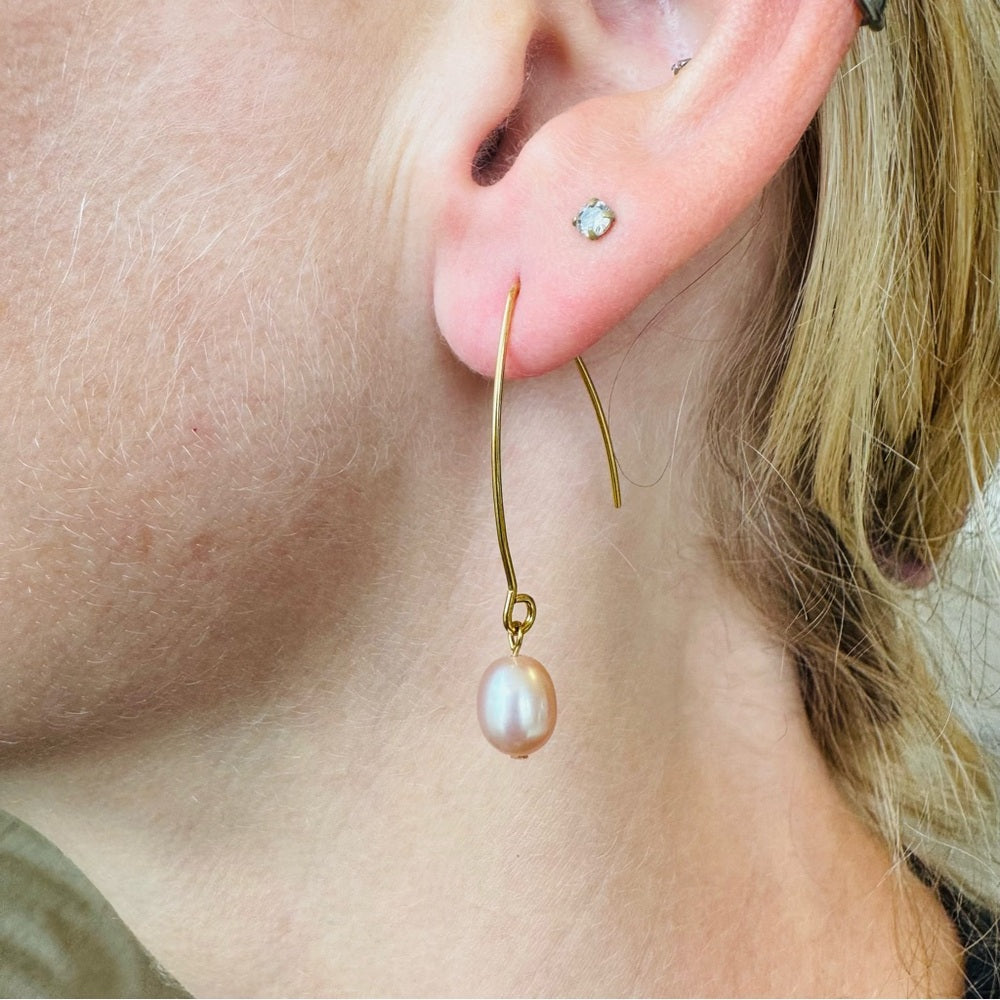 Pink Freshwater Pearl Hooks