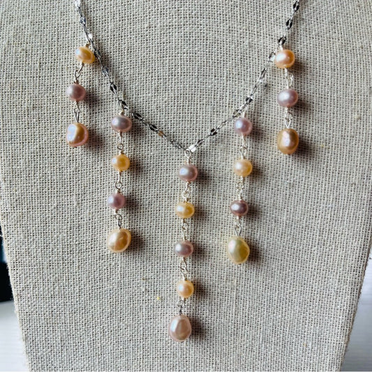 Natural Freshwater Pearl Necklace