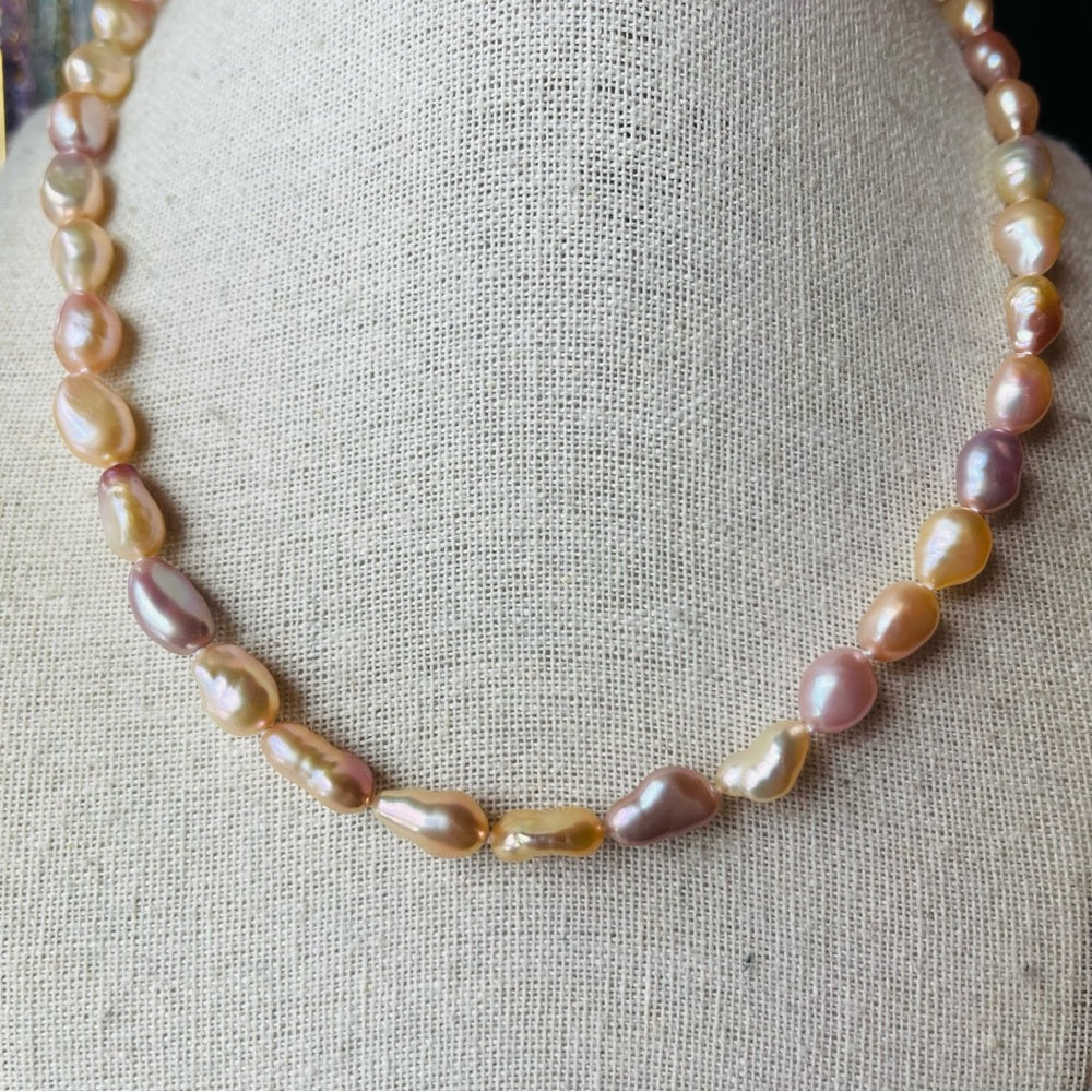 Natural Freshwater Pearl Necklace