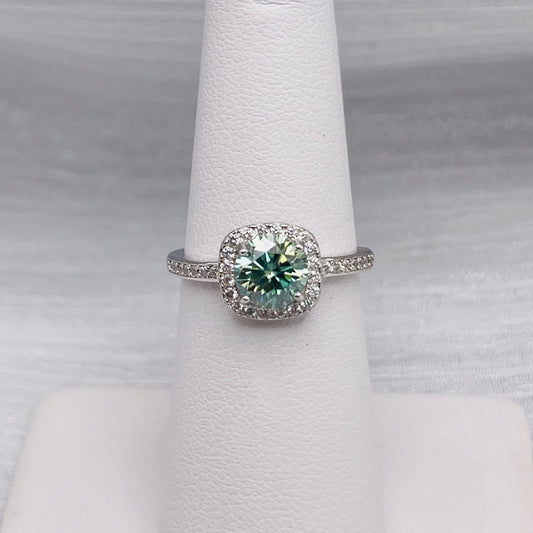 1.0 CT Alexandrite Moissanite Diamond Ring