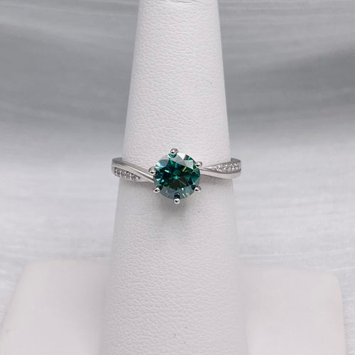 1.0 CT Alexandrite Moissanite Ring