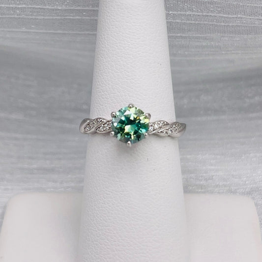 1.0 CT Alexandrite Moissanite Diamond Ring